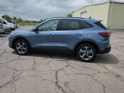 Used 2025 Ford Escape ST-Line Select AWD/4WD image 7