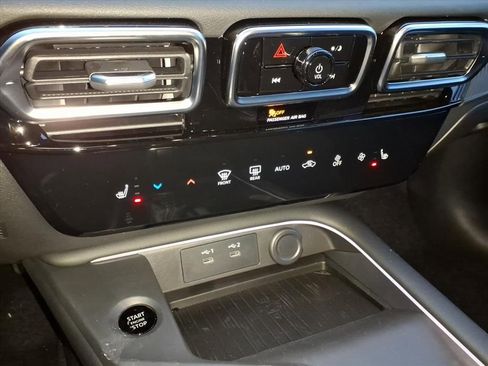 New 2026 Nissan Sentra SV w/ SV Convenience Package image 14