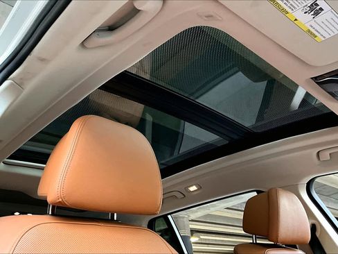 Used 2022 BMW X7 xDrive40i w/ Executive Package image 13