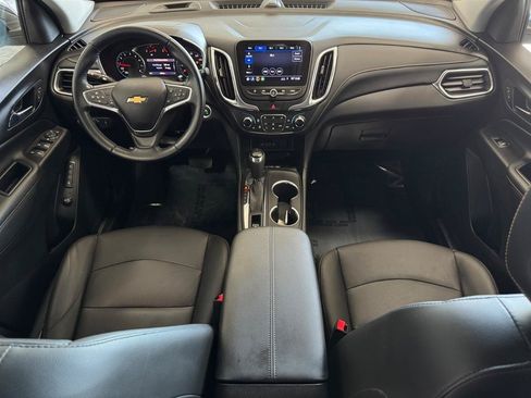 Used 2021 Chevrolet Equinox Premier AWD/4WD image 4