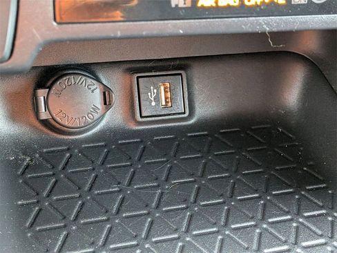 Used 2024 Toyota RAV4 LE image 23