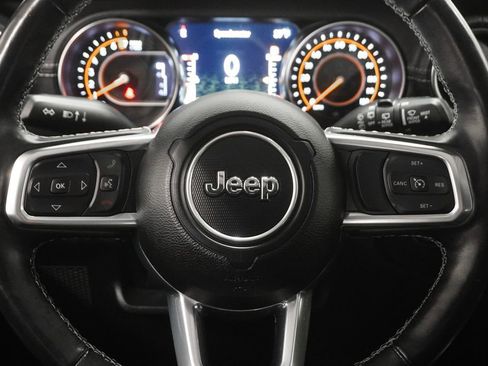 Certified 2022 Jeep Wrangler Unlimited Sahara w/ Cold Weather Group image 22