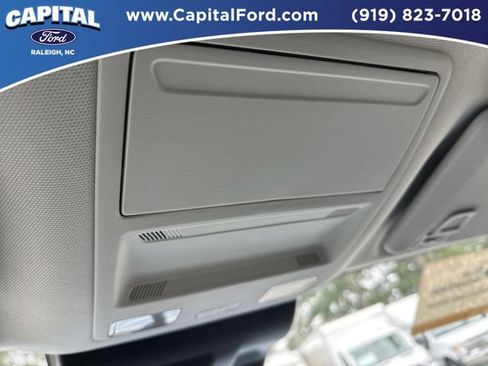 Certified 2025 Ford Maverick XLT w/ XLT Luxury Package AWD/4WD image 32