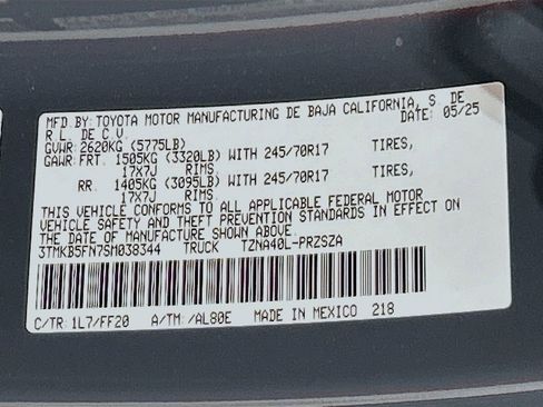 Used 2025 Toyota Tacoma SR5 image 27