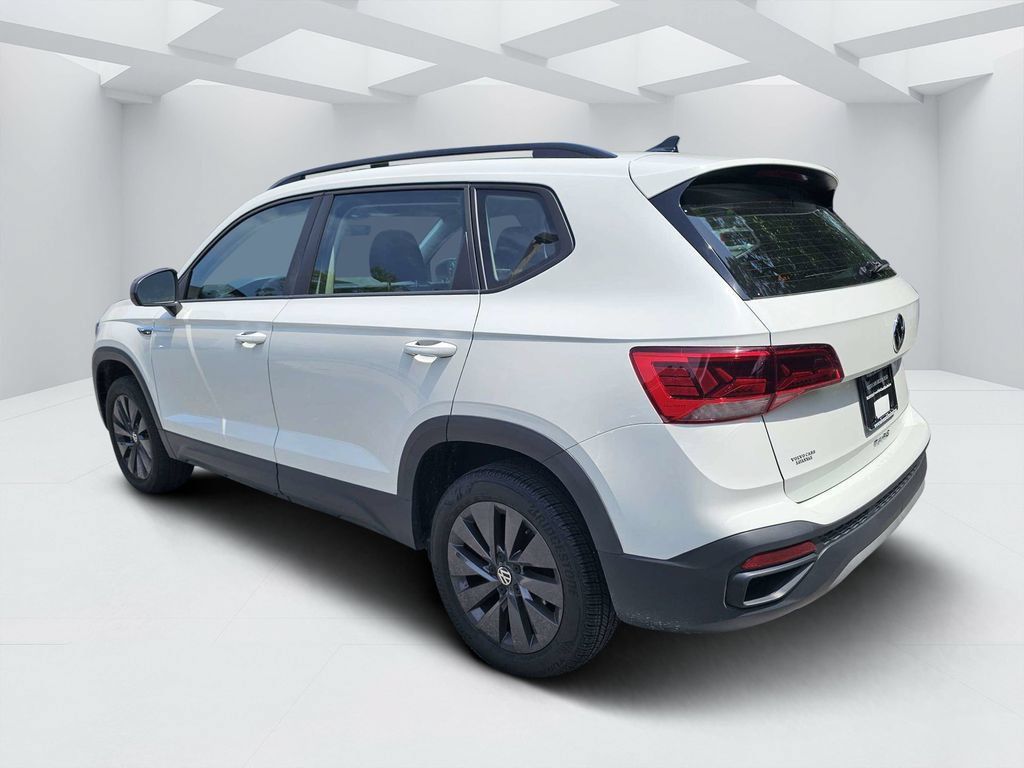 Used 2023 Volkswagen Taos S FWD image 5