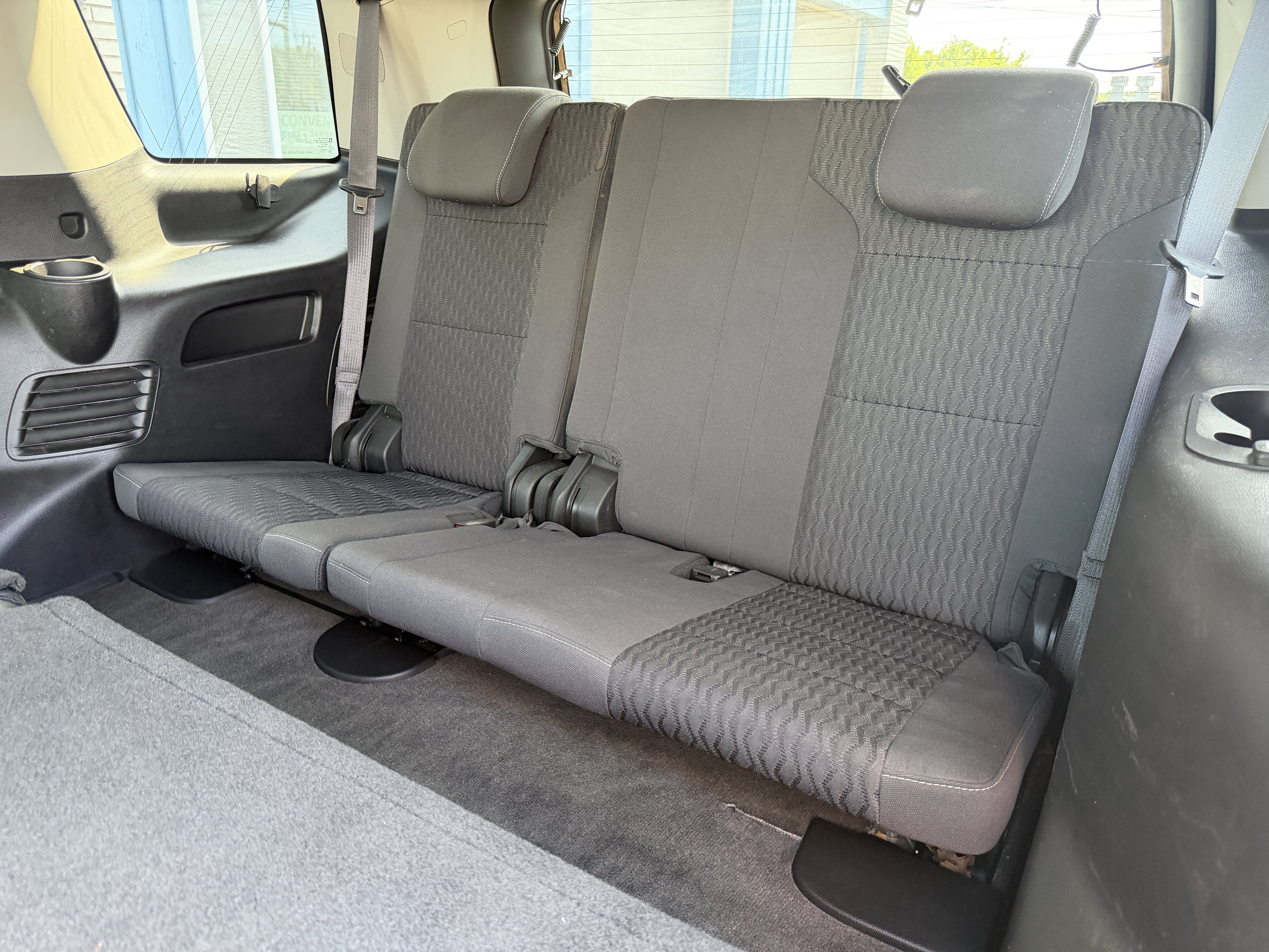 Used 2015 GMC Yukon SLE w/ Convenience Package AWD/4WD image 17