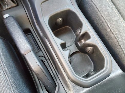 Used 2024 Jeep Wrangler Sport S image 20