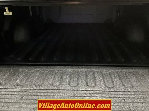 Used 2022 RAM 1500 Tradesman w/ Tradesman SXT Package image 32