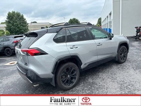 Used 2023 Toyota RAV4 XSE AWD/4WD image 8