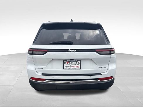 Certified 2023 Jeep Grand Cherokee Limited AWD/4WD image 5