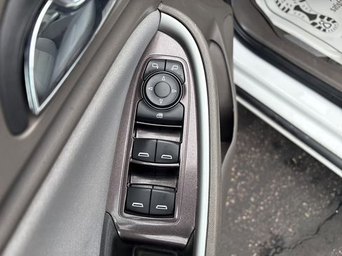 Used 2021 Chevrolet Malibu LS image 15