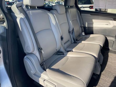 Used 2022 Honda Odyssey EX-L image 30