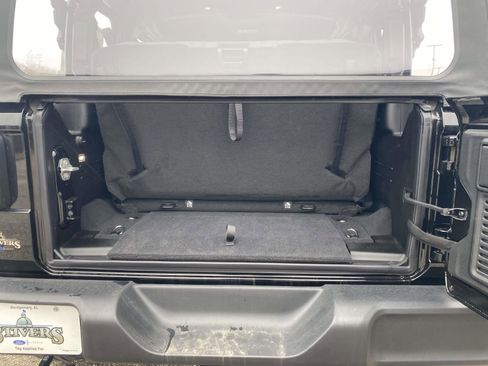 Used 2025 Jeep Wrangler Sport image 10