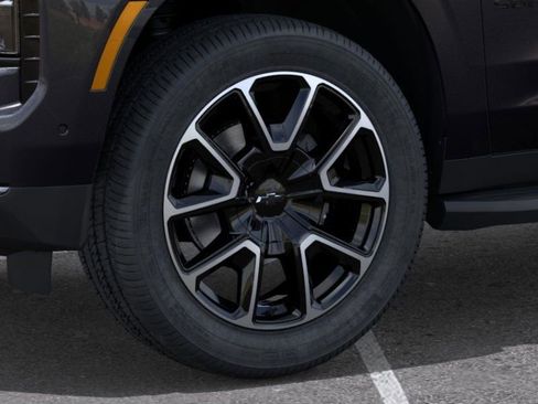 New 2026 Chevrolet Suburban RST image 9