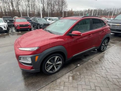Used 2021 Hyundai Kona Limited image 4