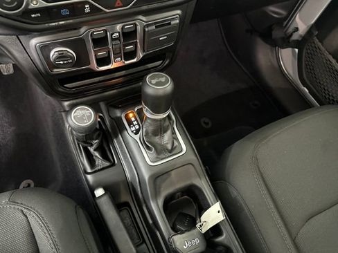 Used 2023 Jeep Wrangler Unlimited image 20