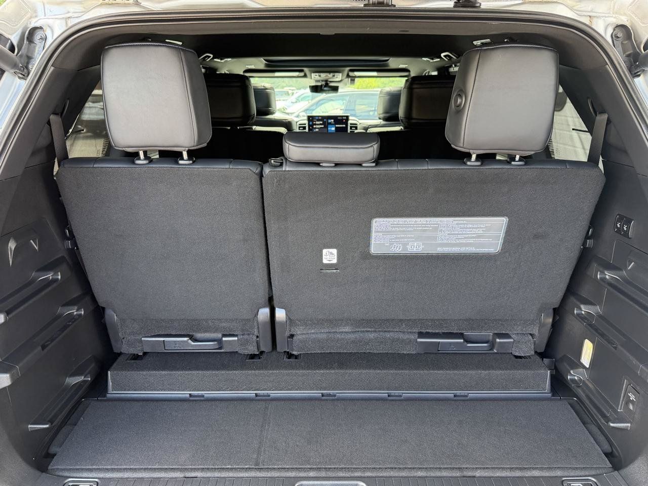 Used 2023 Toyota Sequoia Platinum AWD/4WD image 16