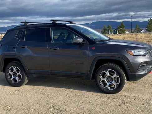 Certified 2022 Jeep Compass Trailhawk image 2