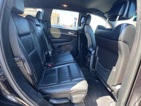 Used 2015 Jeep Grand Cherokee Limited AWD/4WD image 25