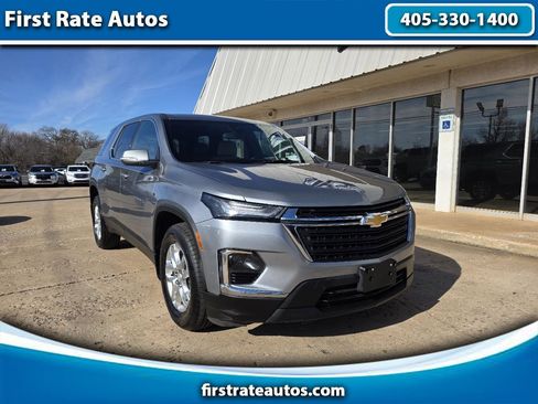 Used 2023 Chevrolet Traverse LS w/ Safety Package AWD/4WD image 1