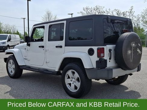 Used 2012 Jeep Wrangler Unlimited Sahara w/ Dual Top Group AWD/4WD image 6
