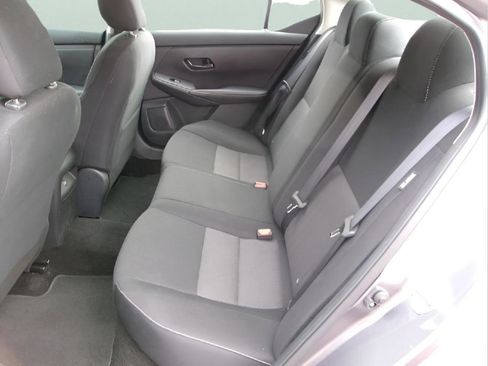 Used 2024 Nissan Sentra SV FWD image 10