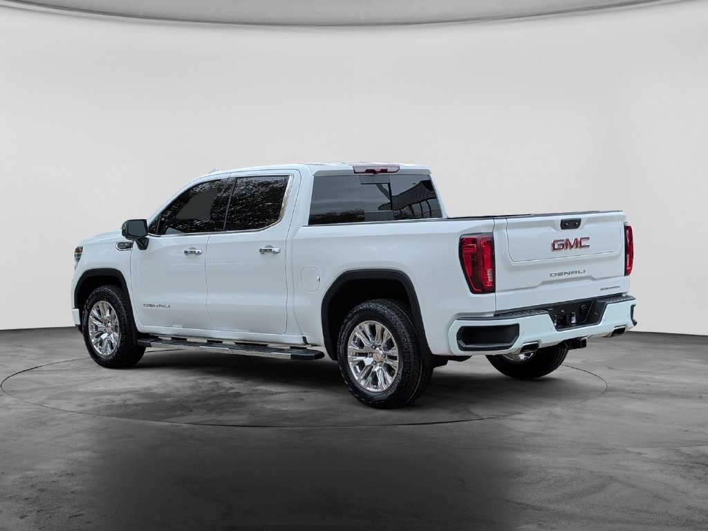 Used 2024 GMC Sierra 1500 Denali AWD/4WD image 5