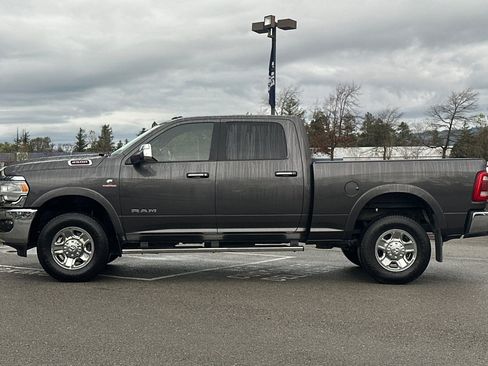 Used 2020 RAM 2500 Laramie image 7