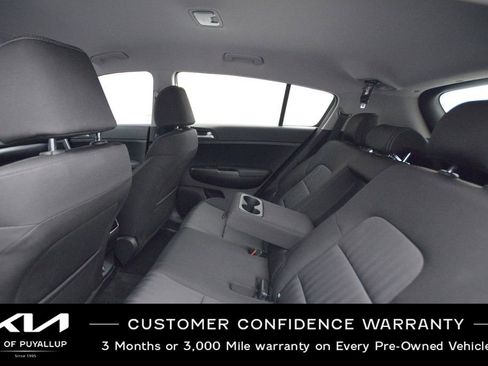 Used 2020 Kia Sportage LX image 12