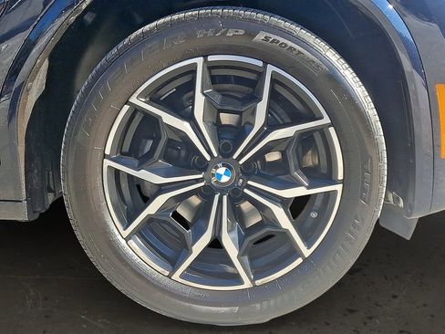Used 2024 BMW X3 xDrive30i w/ M Sport Package image 9