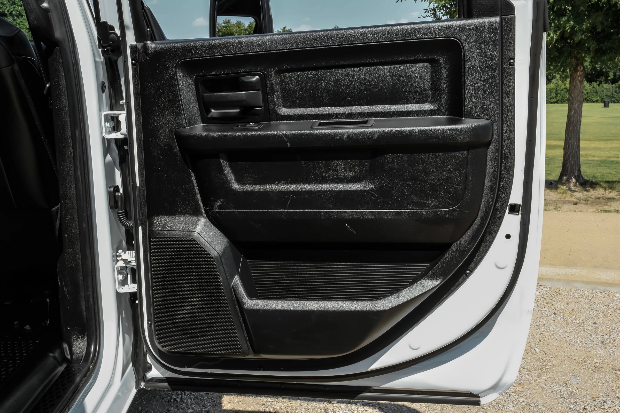 Used 2023 RAM 3500 Tradesman w/ Chrome Appearance Group AWD/4WD image 40