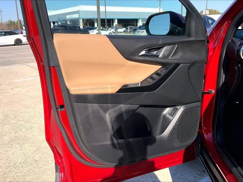 Certified 2026 Chevrolet Equinox ACTIV w/ LPO, Floor Liner Package FWD image 40
