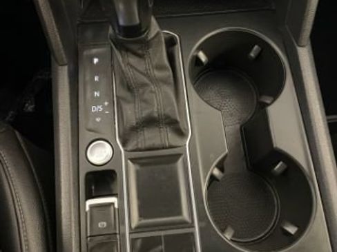 Used 2020 Volkswagen Atlas SE w/ Panoramic Sunroof Package FWD image 20