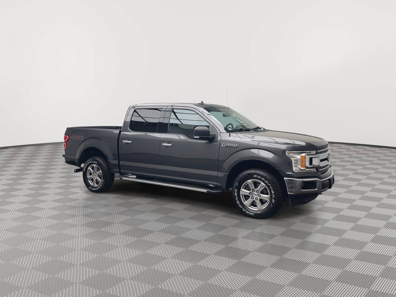 Used 2019 Ford F150 XLT w/ Equipment Group 302A Luxury AWD/4WD image 41