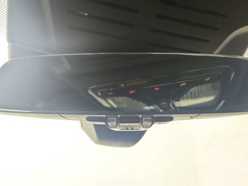 Used 2024 BMW X7 xDrive40i w/ M Sport Package image 62