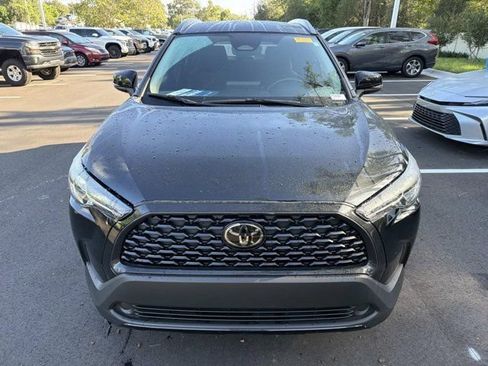 Certified 2024 Toyota Corolla Cross LE FWD image 6