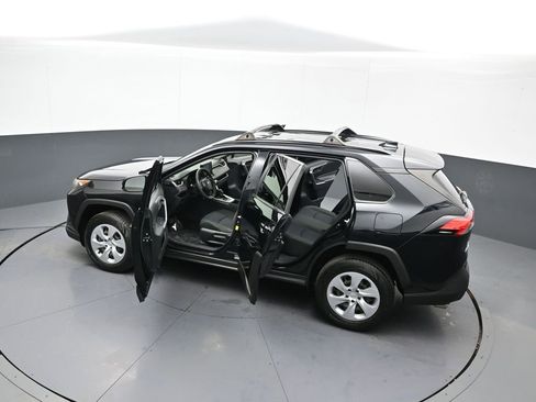 Used 2019 Toyota RAV4 LE image 42