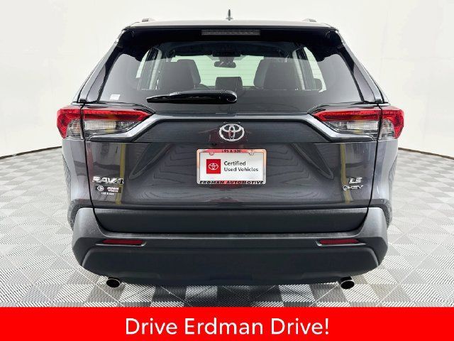 Certified 2025 Toyota RAV4 LE AWD/4WD image 22