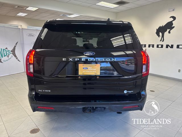 Certified 2025 Ford Expedition Active AWD/4WD image 7