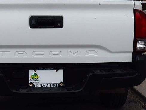 Used 2021 Toyota Tacoma SR image 20