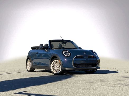 New 2026 MINI Cooper S image 2
