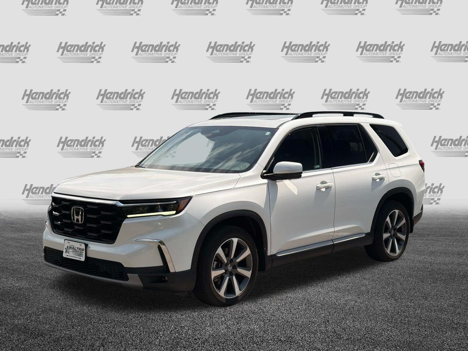 Used 2025 Honda Pilot Elite image 5