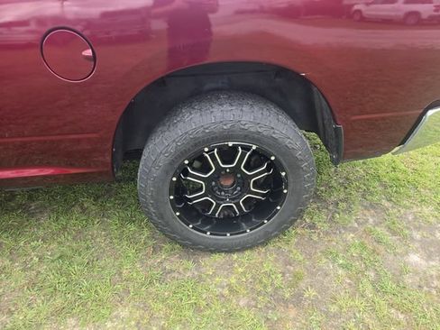 Used 2019 RAM 1500 Big Horn AWD/4WD image 4