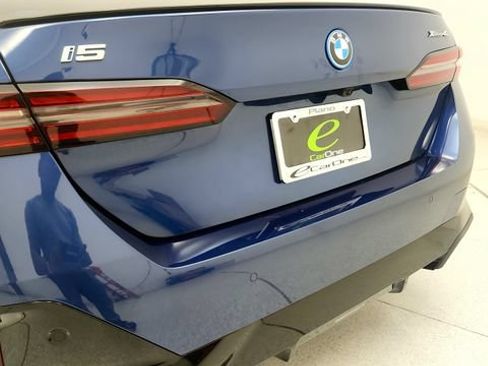 Used 2026 BMW i5 eDrive40 w/ M Sport Package AWD/4WD image 26