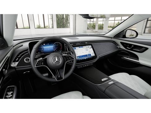 New 2026 Mercedes-Benz E 450 4MATIC All-Terrain Wagon image 4