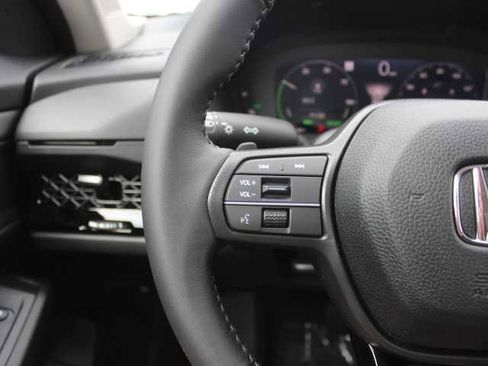 New 2025 Honda Accord EX-L image 23