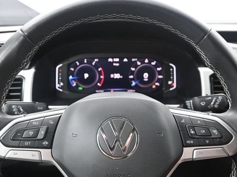 Used 2023 Volkswagen Atlas SE AWD/4WD image 14