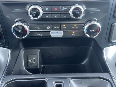 New 2025 Ford F150 XLT w/ Equipment Group 301A Standard image 6