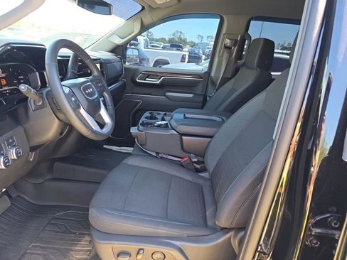 Used 2025 GMC Sierra 1500 Elevation AWD/4WD image 5