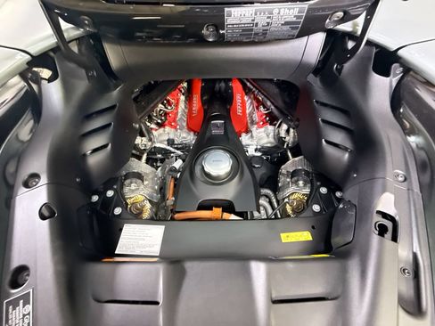 Used 2025 Ferrari SF90 Spider AWD/4WD image 5